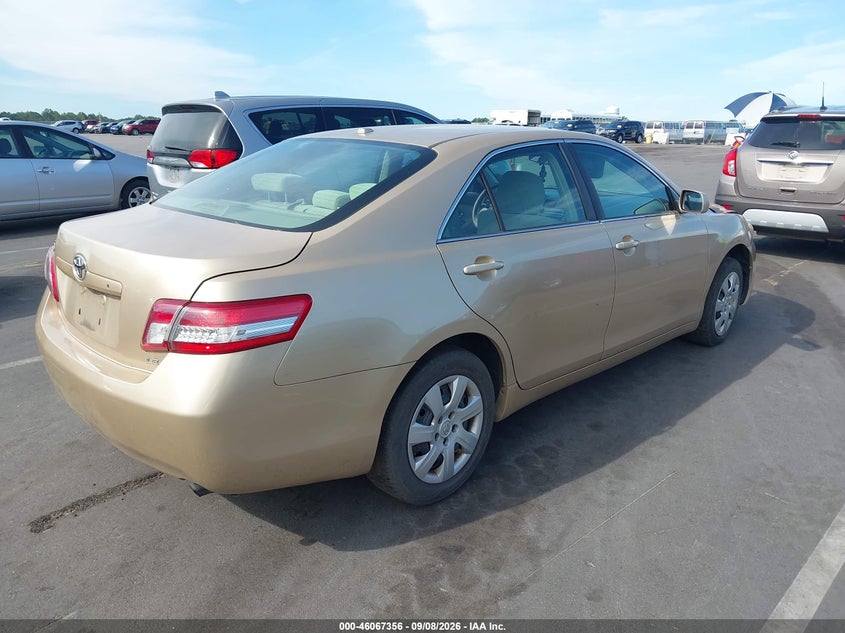 2011 TOYOTA CAMRY auction photo 4