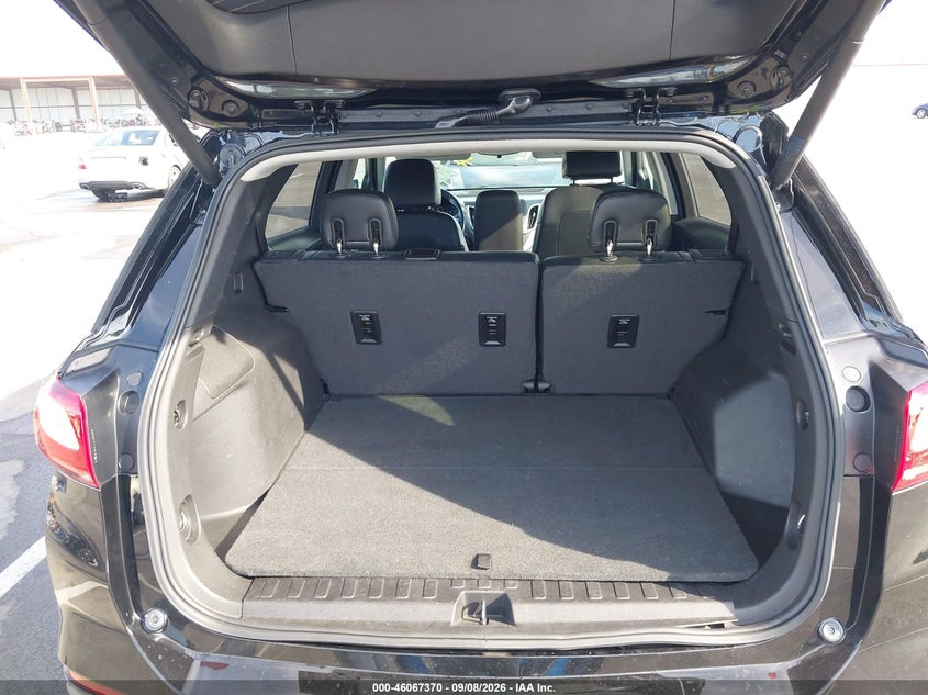 CHEVROLET EQUINOX 2018 VIN 2GNAXJEV2J6227023