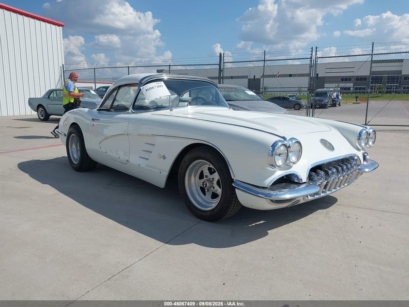 1958 CHEVROLET CORVETTE auction photo 1