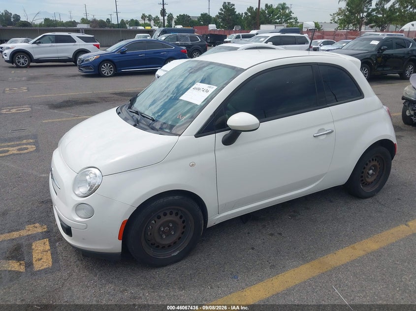 2015 Fiat 500, Normal Wear & Tear, IAAI, VIN 3C3CFFAR6FT582018 — photo 2