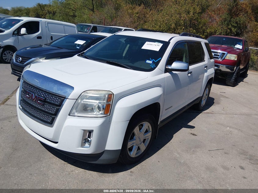 2015 GMC TERRAIN auction photo 2