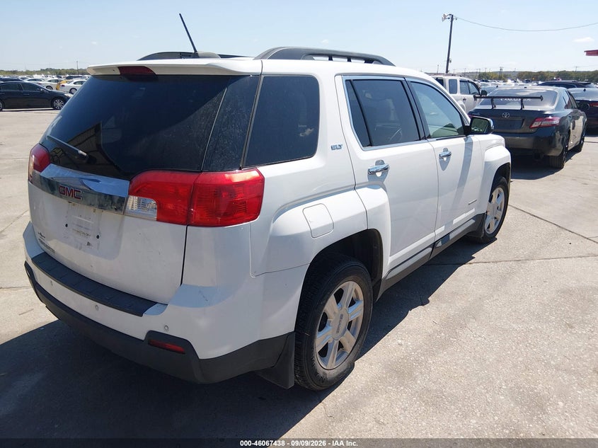 2015 GMC TERRAIN auction photo 4