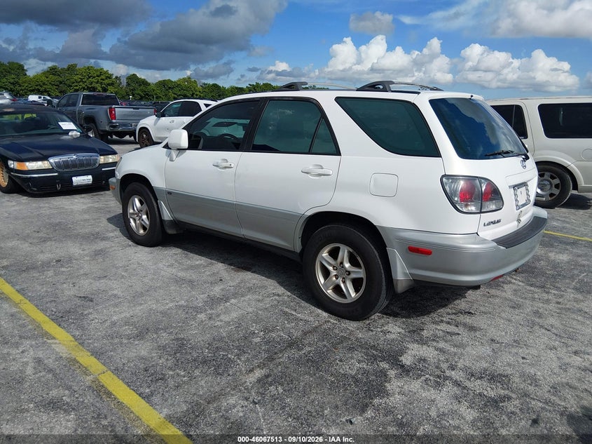 2001 LEXUS RX auction photo 3