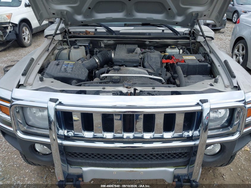 HUMMER H3 SUV 2008 VIN 5GTEN13E388155636
