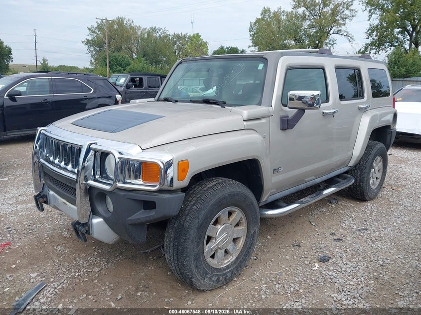 HUMMER H3 SUV 2008 VIN 5GTEN13E388155636