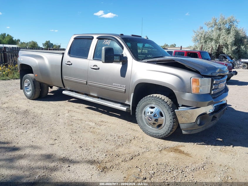 2013 GMC SIERRA 3500HD SLT