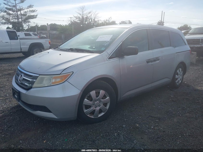 HONDA ODYSSEY 2013 VIN 5FNRL5H28DB028850