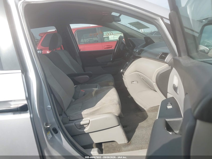 HONDA ODYSSEY 2013 VIN 5FNRL5H28DB028850