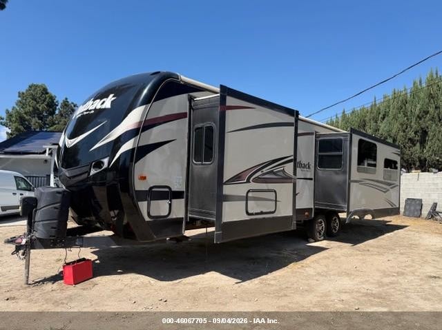 2015 KEYSTONE OUTBACK auction photo 2