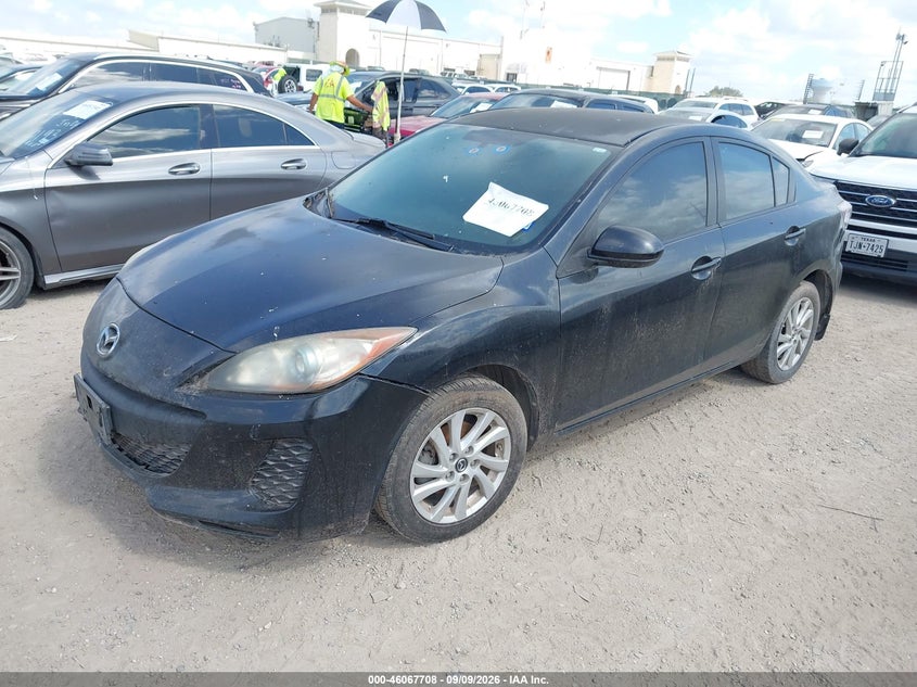 2013 MAZDA MAZDA3 auction photo 2