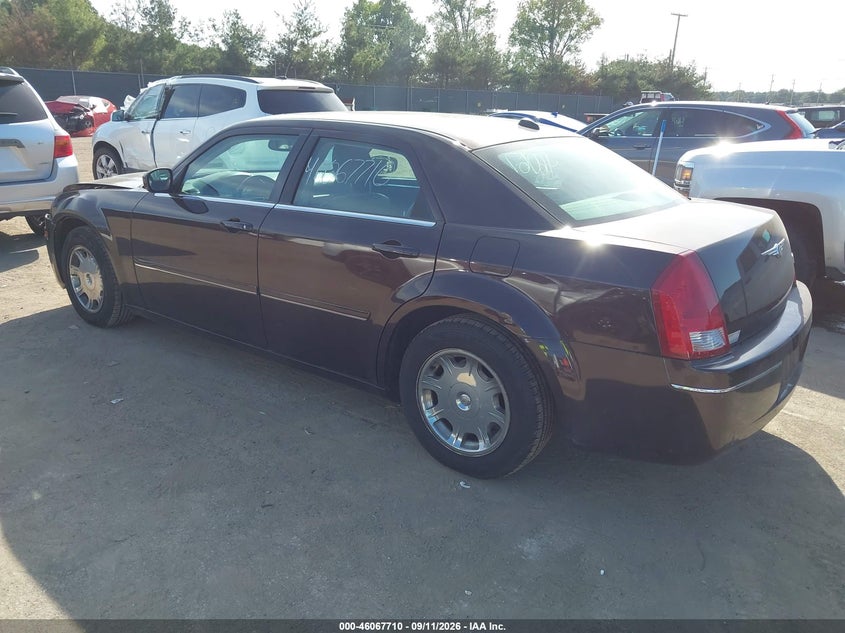 CHRYSLER 300 2005 VIN 2C3AA53GX5H137932
