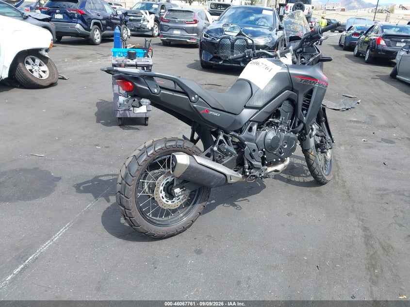 HONDA XL750 2024