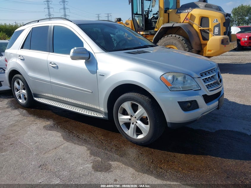 2010 MERCEDES-BENZ ML 350 BLUETEC — zdjęcie z aukcji