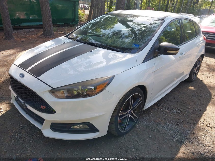Vin: 1fadp3l9xgl383369, lot: 46567330, ford focus st 20162