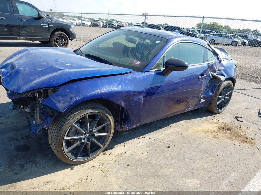 2023 TOYOTA GR86 auction photo 2