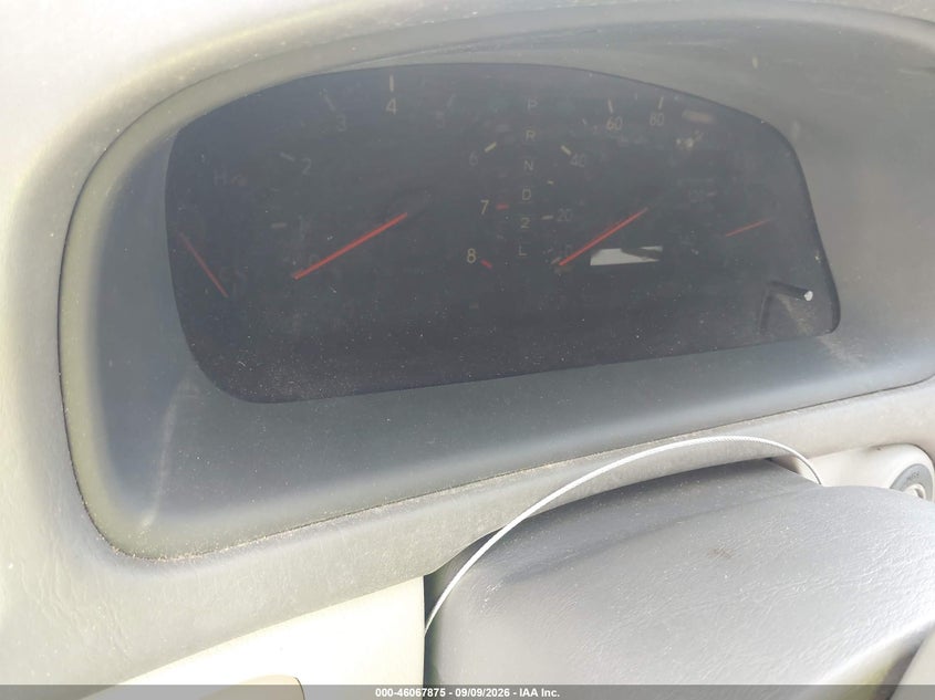 1999 LEXUS ES 300 auction photo 7