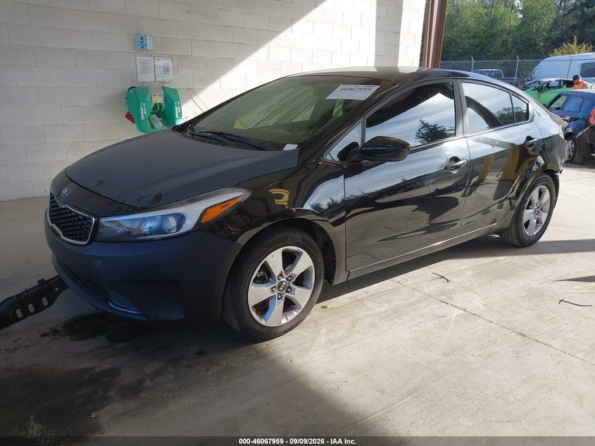 Vin: 3kpfk4a70he137272, lot: 46567486, kia forte lx 20172