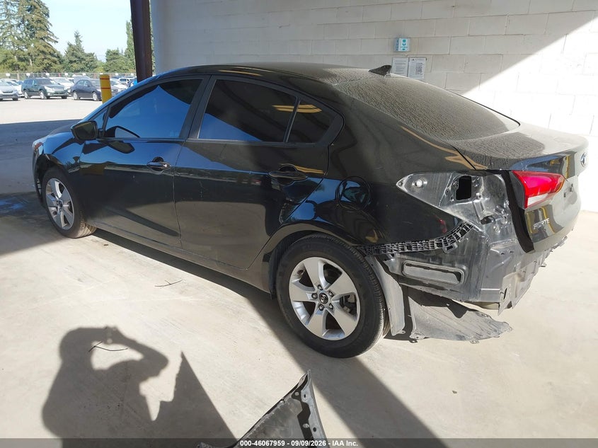 Vin: 3kpfk4a70he137272, lot: 46567486, kia forte lx 20173