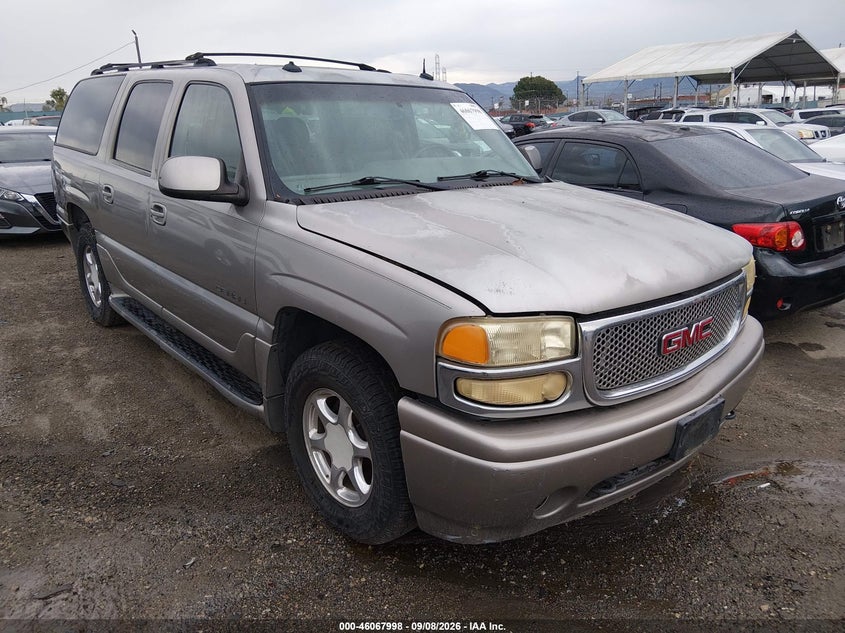 2003 GMC YUKON XL 1500 auction photo 1
