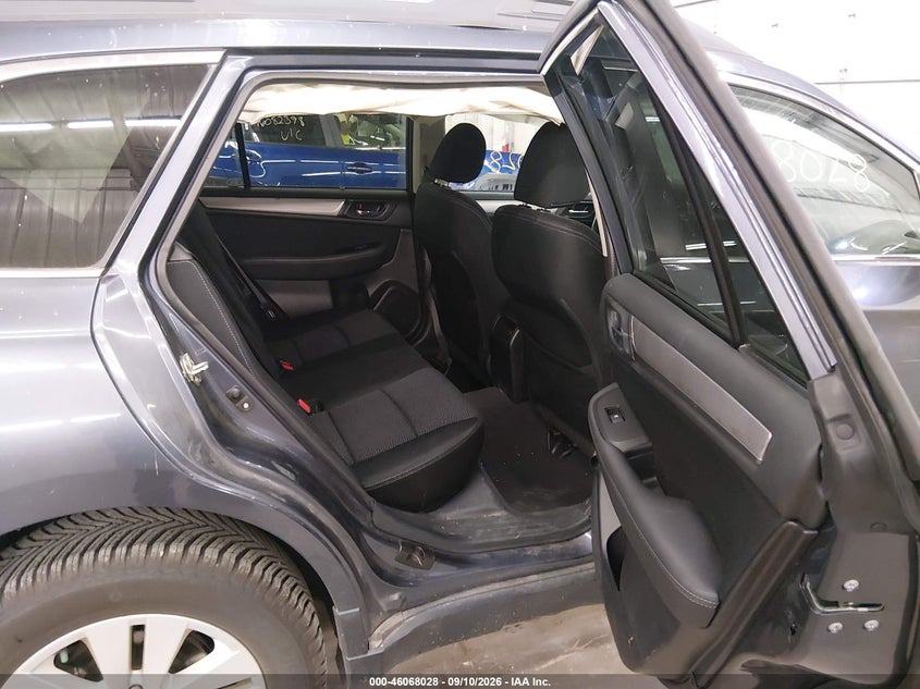 2016 SUBARU OUTBACK 2.5I PREMIUM · Фото 8
