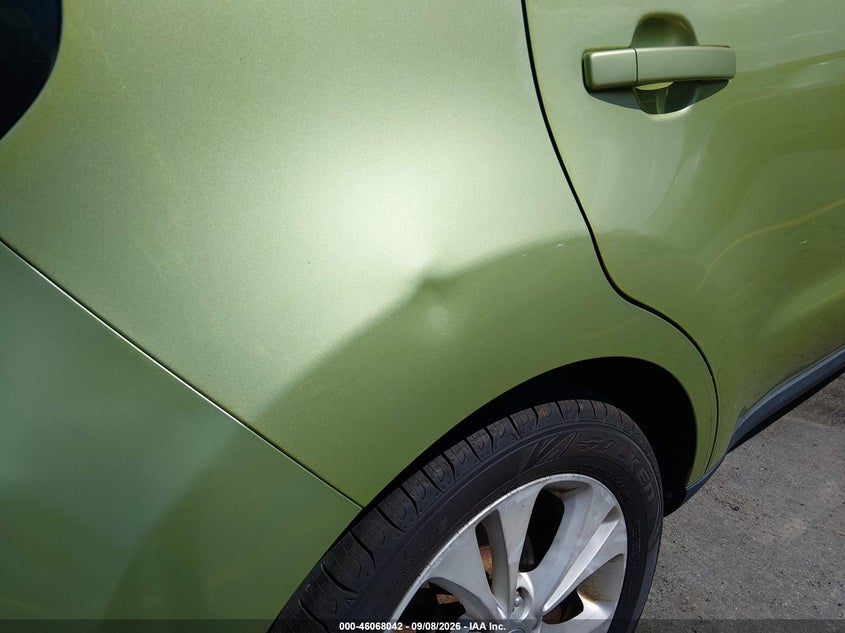 2016 KIA SOUL auction photo 6