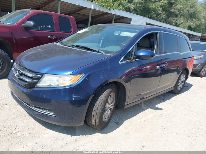 2015 HONDA ODYSSEY auction photo 2