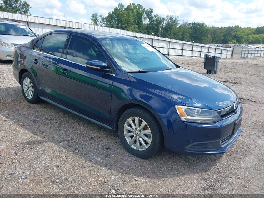 2013 VOLKSWAGEN JETTA HYBRID auction photo 1