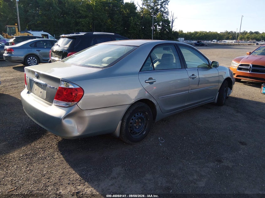 2005 TOYOTA CAMRY auction photo 4