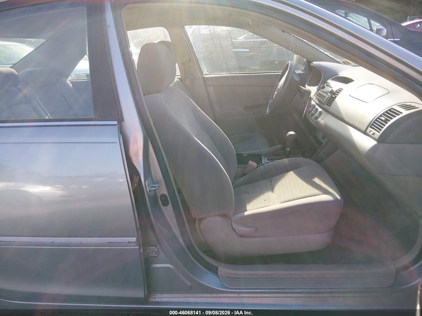 2005 TOYOTA CAMRY auction photo 5
