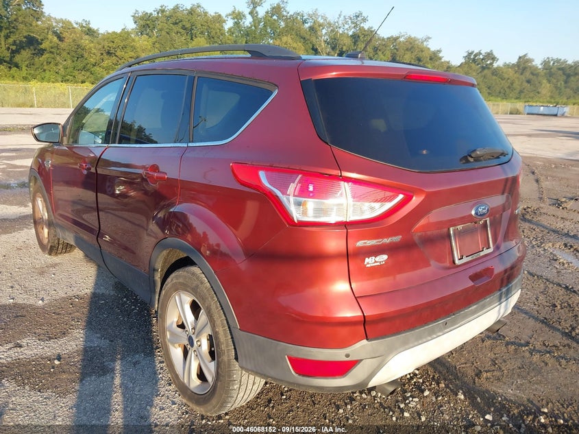 Vin: 1fmcu0gx4eud14024, lot: 46567679, ford escape se 20143