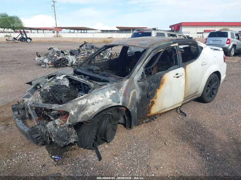Vin: 1c3cdzab3en110478, lot: 46567707, dodge avenger se 20142