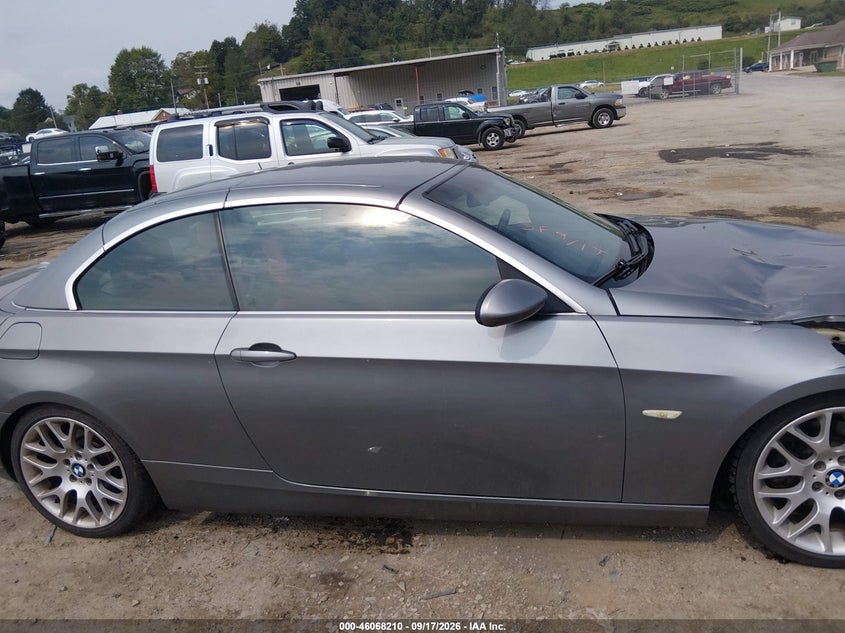 2009 BMW 328I · Фото 13