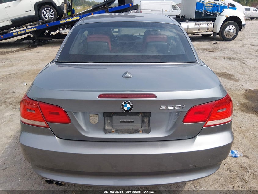 2009 BMW 328I · Фото 16