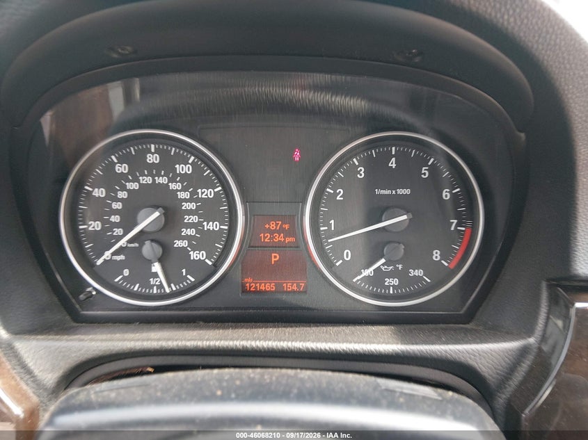 2009 BMW 328I · Фото 7