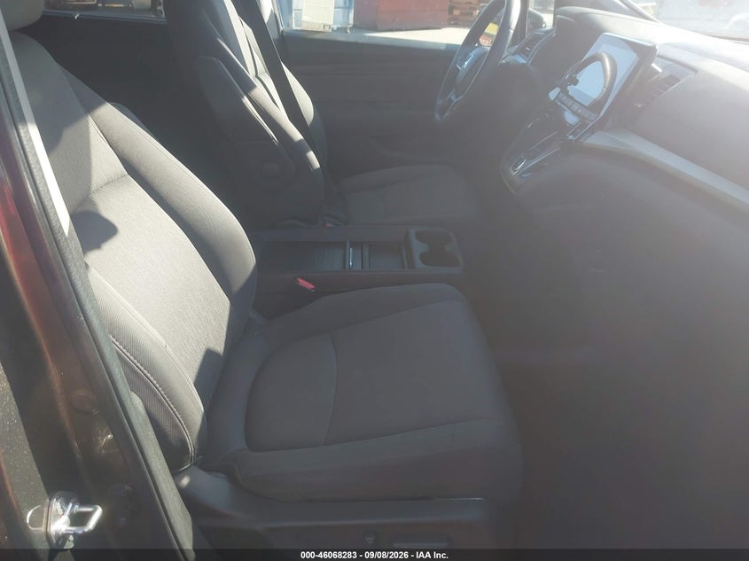 2019 HONDA ODYSSEY auction photo 5