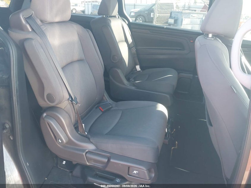 2019 HONDA ODYSSEY auction photo 8