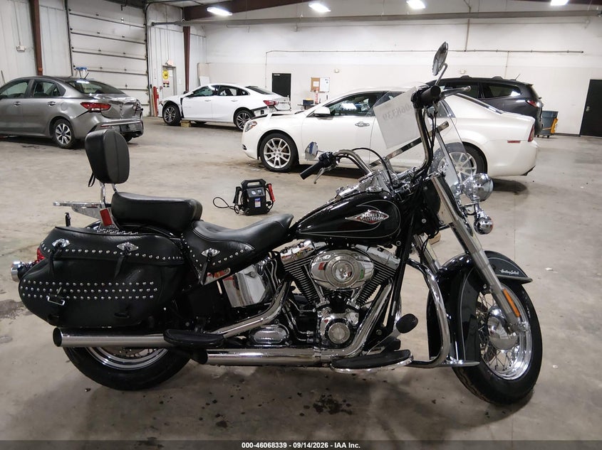 HARLEY-DAVIDSON FLSTC 2010