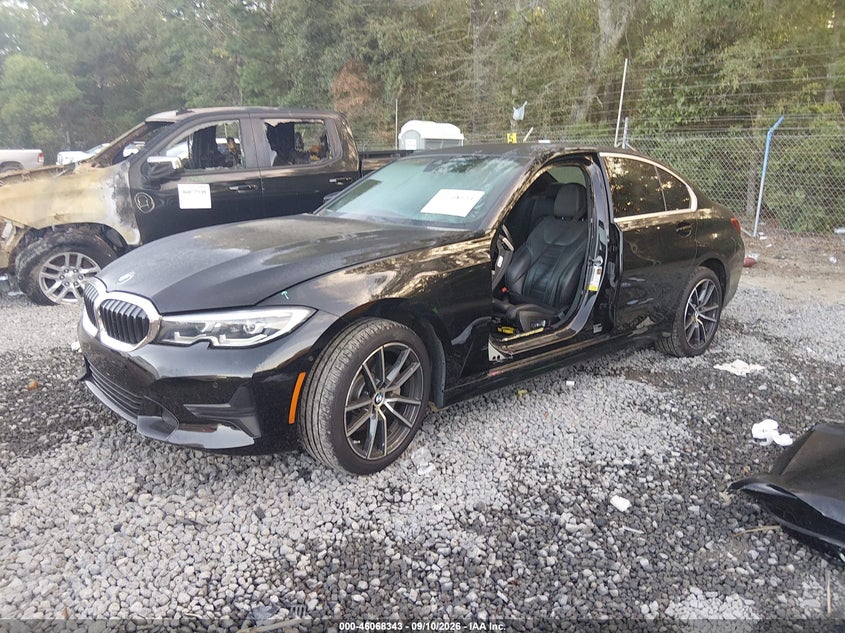 BMW 330I - zdjęcie 2