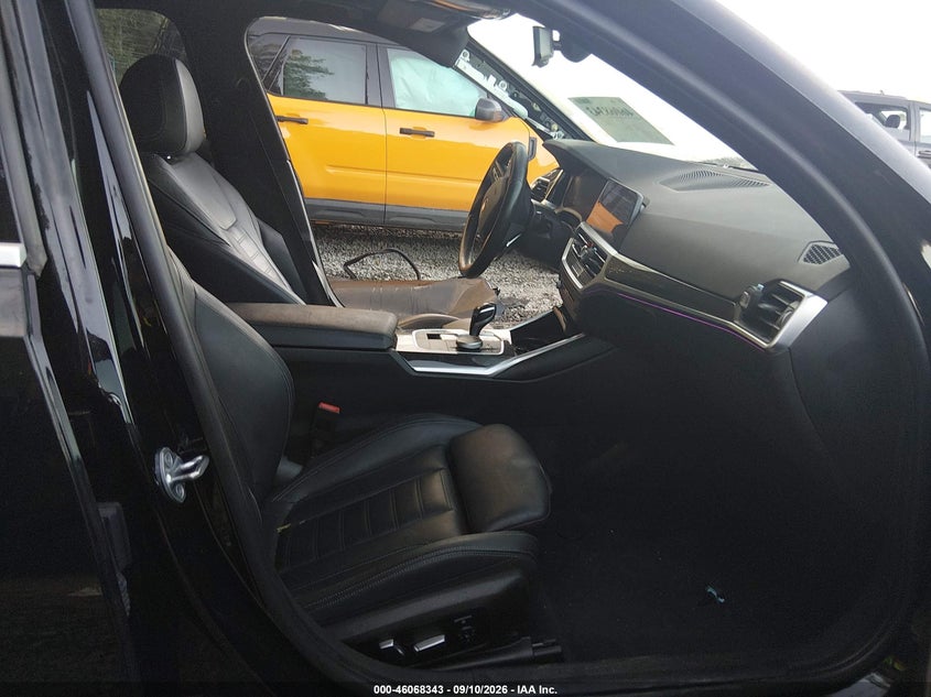 BMW 330I - zdjęcie 5