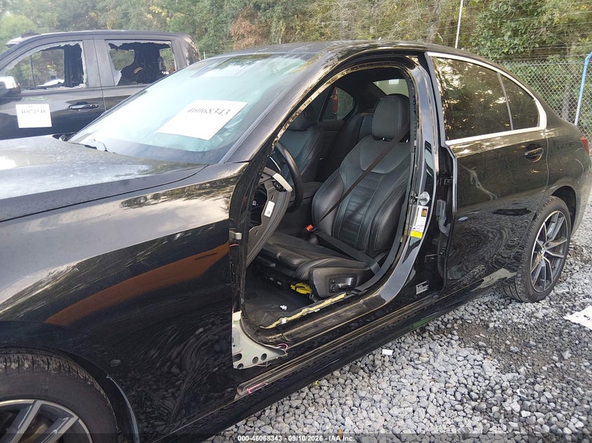 BMW 330I - zdjęcie 6