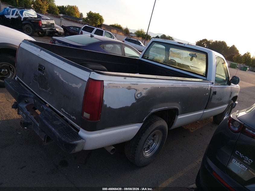 1990 GMC SIERRA auction photo 4