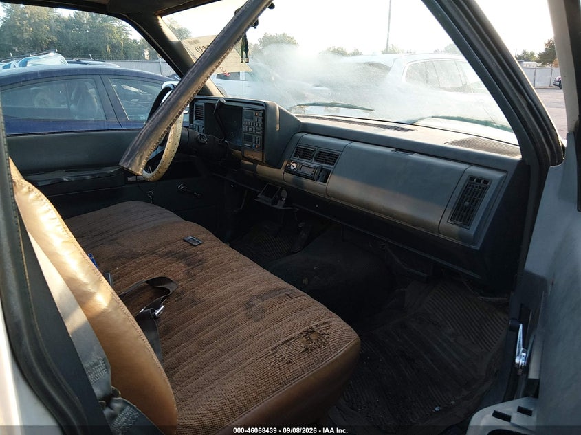 1990 GMC SIERRA auction photo 5