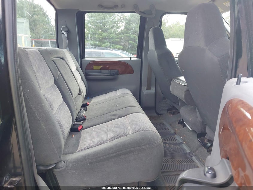 2002 FORD F-250 auction photo 8