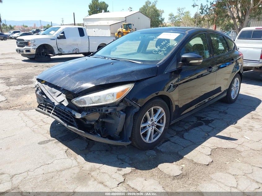 Vin: 1fadp3k26hl325118, lot: 46568082, ford focus se 20172
