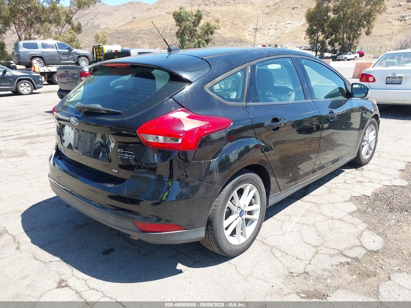 Vin: 1fadp3k26hl325118, lot: 46568082, ford focus se 20174