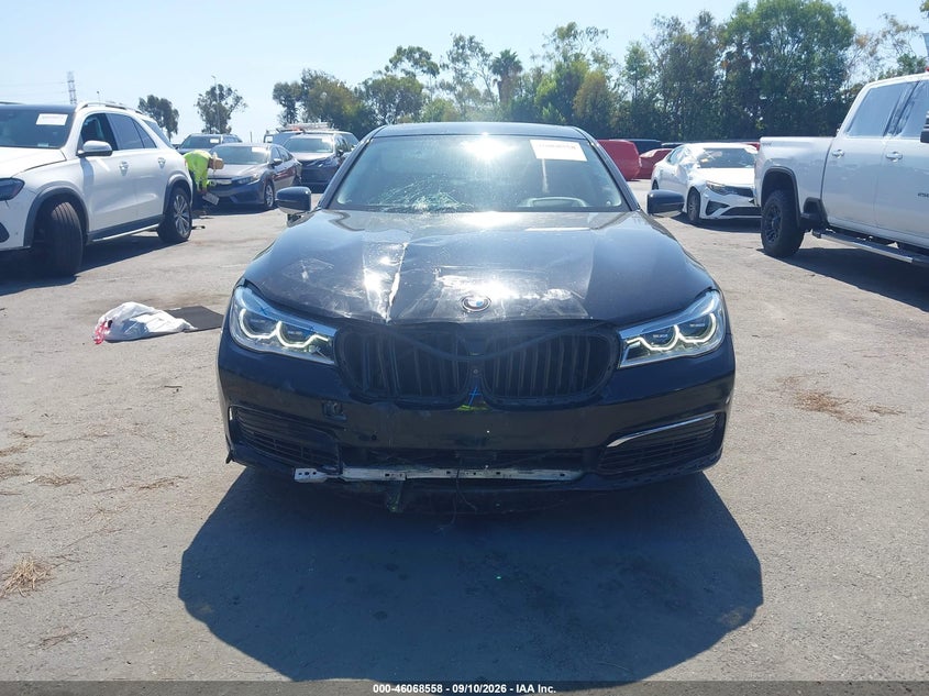BMW 750I - zdjęcie 12