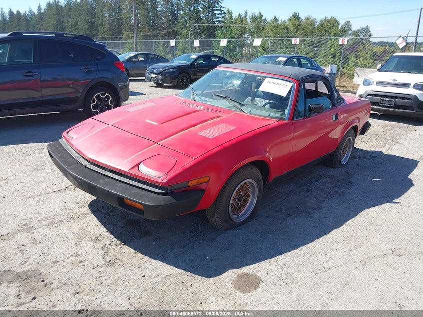 TRIUMPH-CAR TR7 1981 VIN SATPZ4189BA404985
