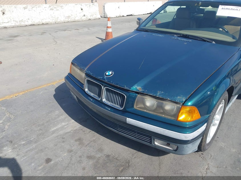 1994 BMW 325 auction photo 6