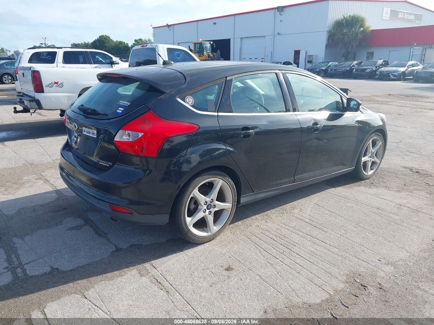 2013 FORD FOCUS auction photo 4