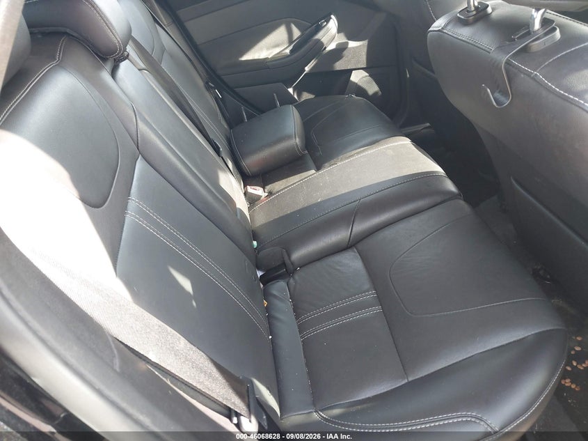 2013 FORD FOCUS auction photo 8